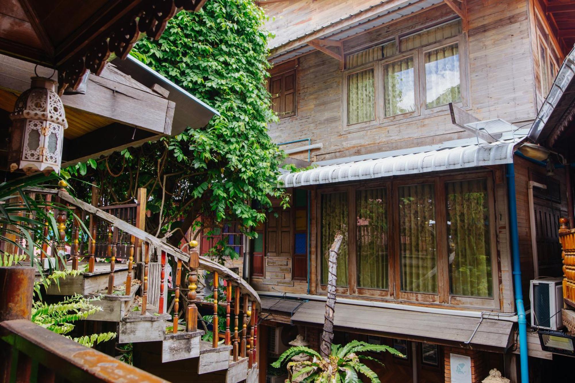 Klong Suan Plue Resort Пра Након Си Аютая Екстериор снимка