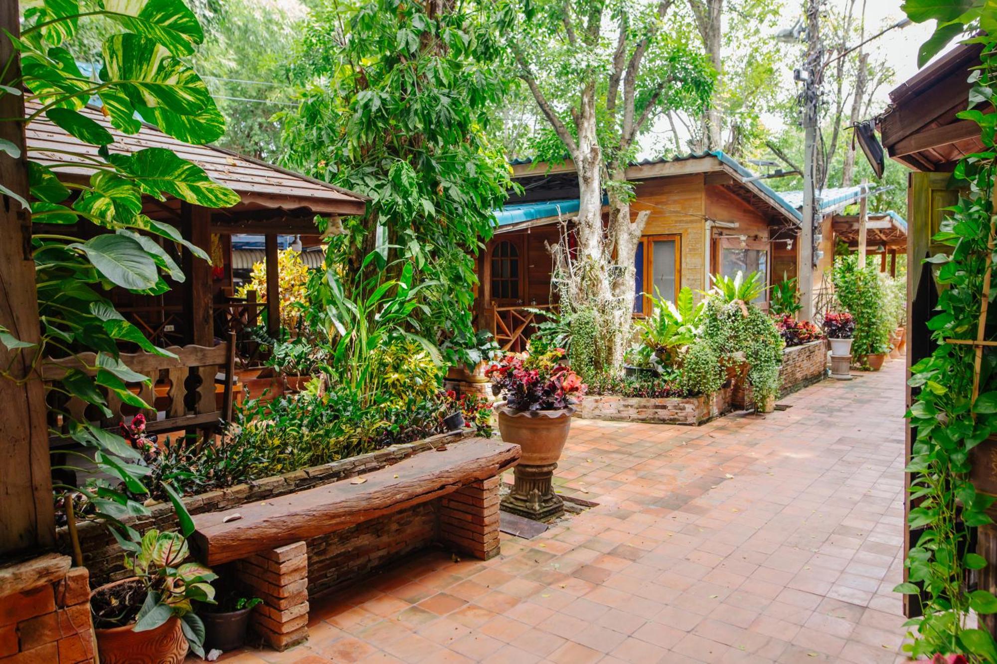 Klong Suan Plue Resort Пра Након Си Аютая Екстериор снимка