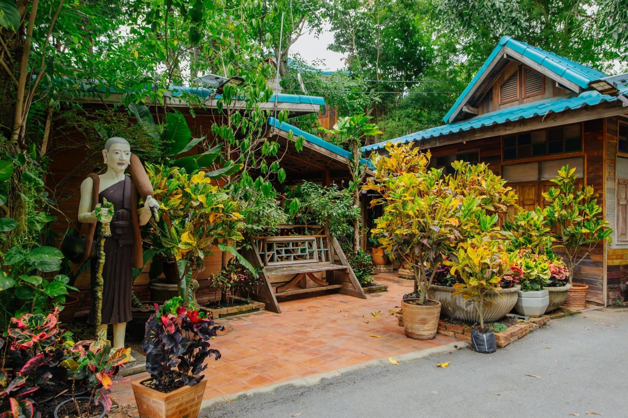 Klong Suan Plue Resort Пра Након Си Аютая Екстериор снимка