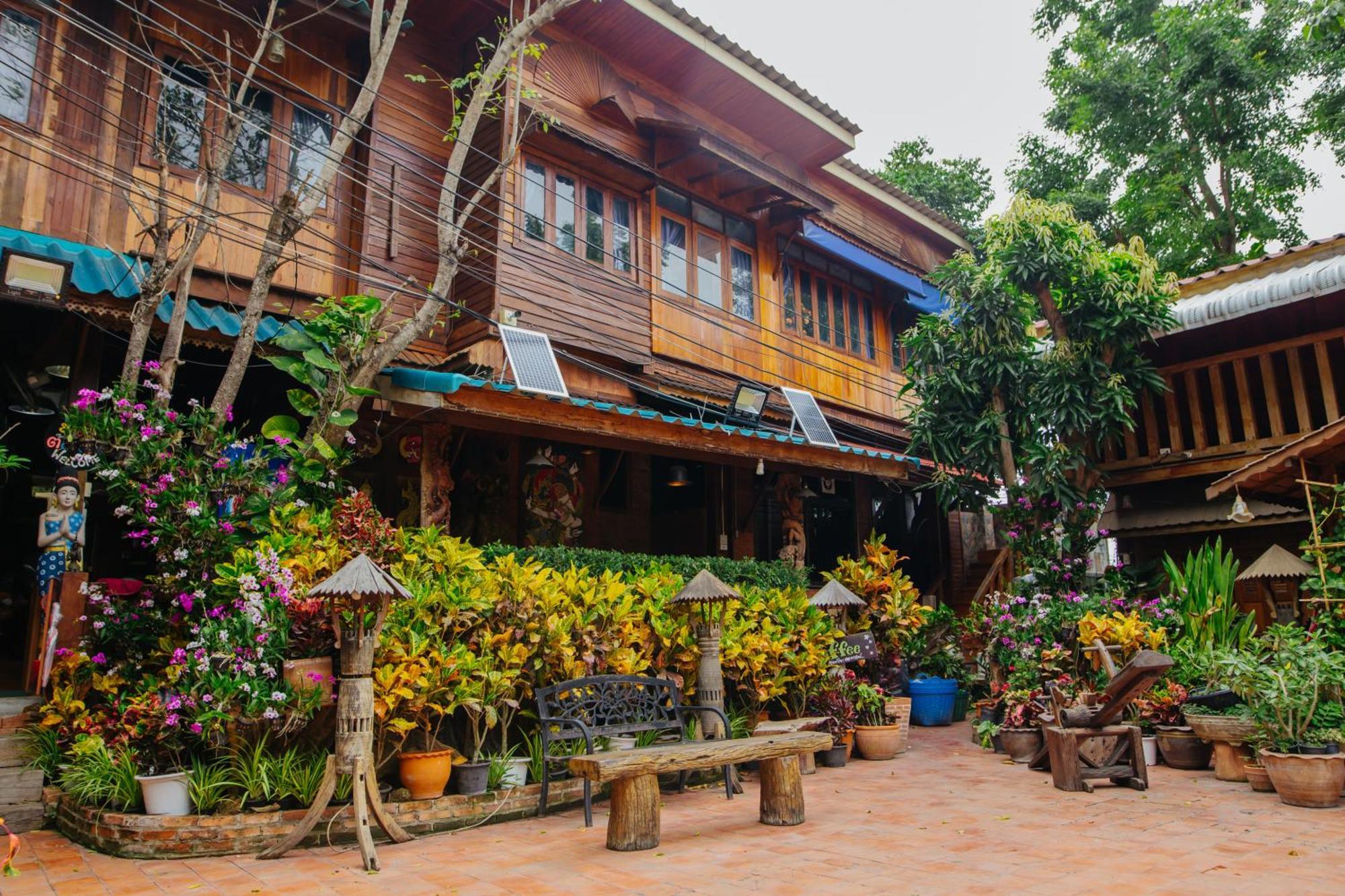 Klong Suan Plue Resort Пра Након Си Аютая Екстериор снимка